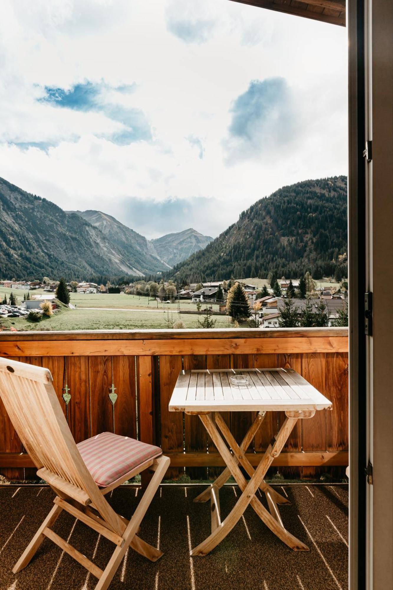 Hotel Hohenfels Tannheim Luaran gambar